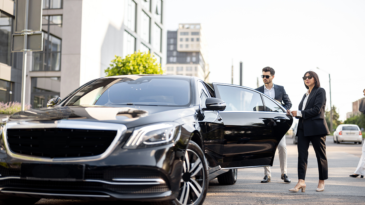 10 Most Luxurious Limousines in the World (2025 Edition)